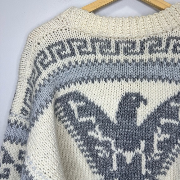 Vintage Handknit Cowichan Style Crewneck Sweater Size Medium - Picture 5 of 11